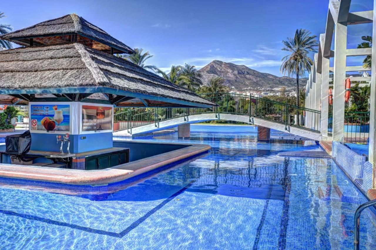 Apartamentos Benalbeach เบนัลมาเดนา ภายนอก รูปภาพ