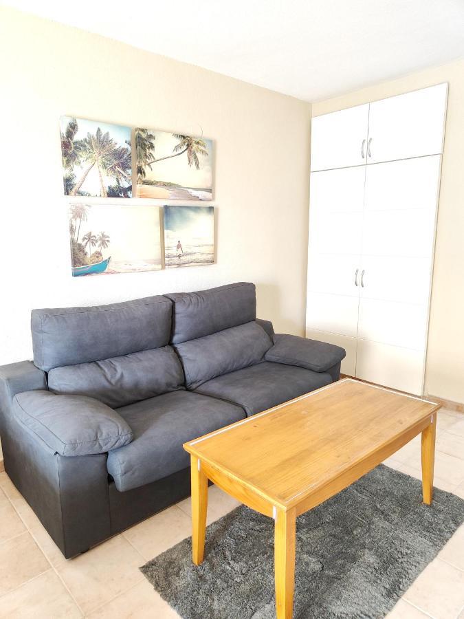 Apartamentos Benalbeach เบนัลมาเดนา ภายนอก รูปภาพ