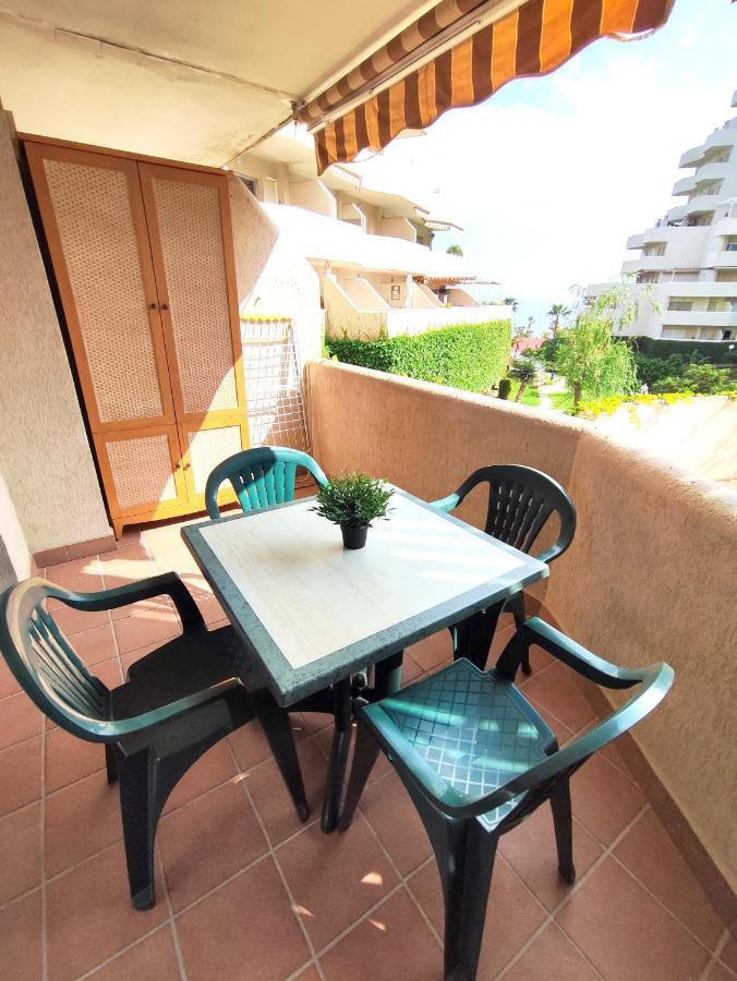 Apartamentos Benalbeach เบนัลมาเดนา ภายนอก รูปภาพ