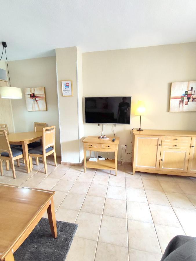 Apartamentos Benalbeach เบนัลมาเดนา ภายนอก รูปภาพ